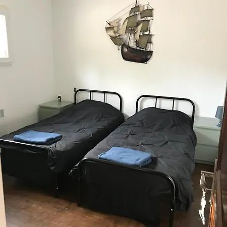 Chambres D'Hotes Les Oliviers - Marignane Esterno foto