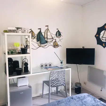 Chambres D'Hotes Les Oliviers - Marignane Esterno foto