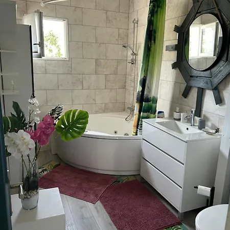 Chambres D'Hotes Les Oliviers - Marignane Esterno foto