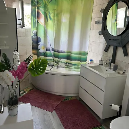 Chambres D'Hotes Les Oliviers - Marignane Esterno foto